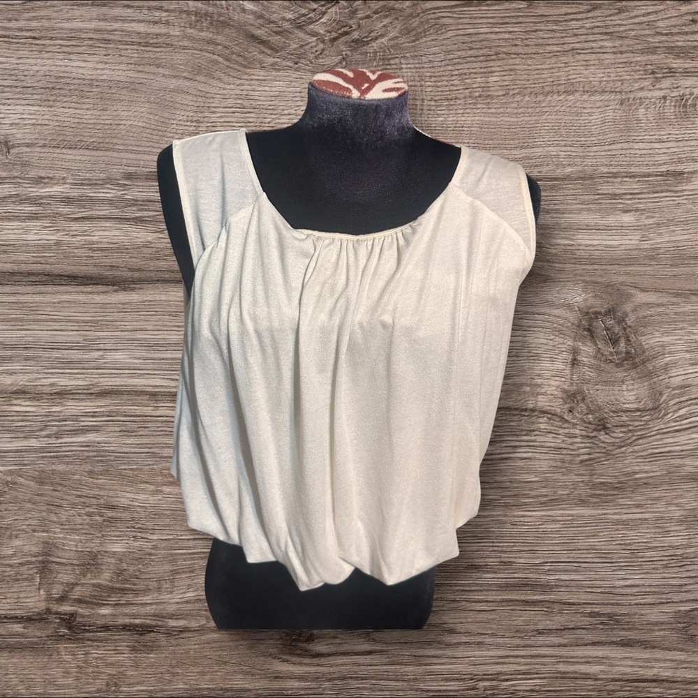 Anthropologie Sleeveless Gold Flecked Cream Bubble Top Size Small